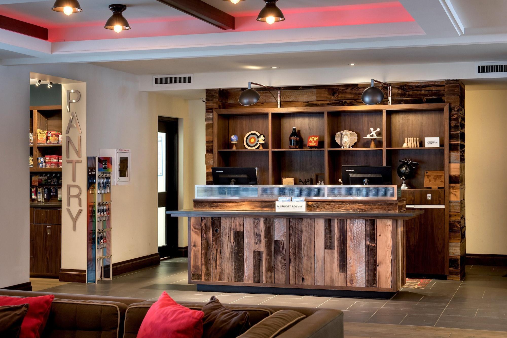 The Crossroads - Hotel Newburgh