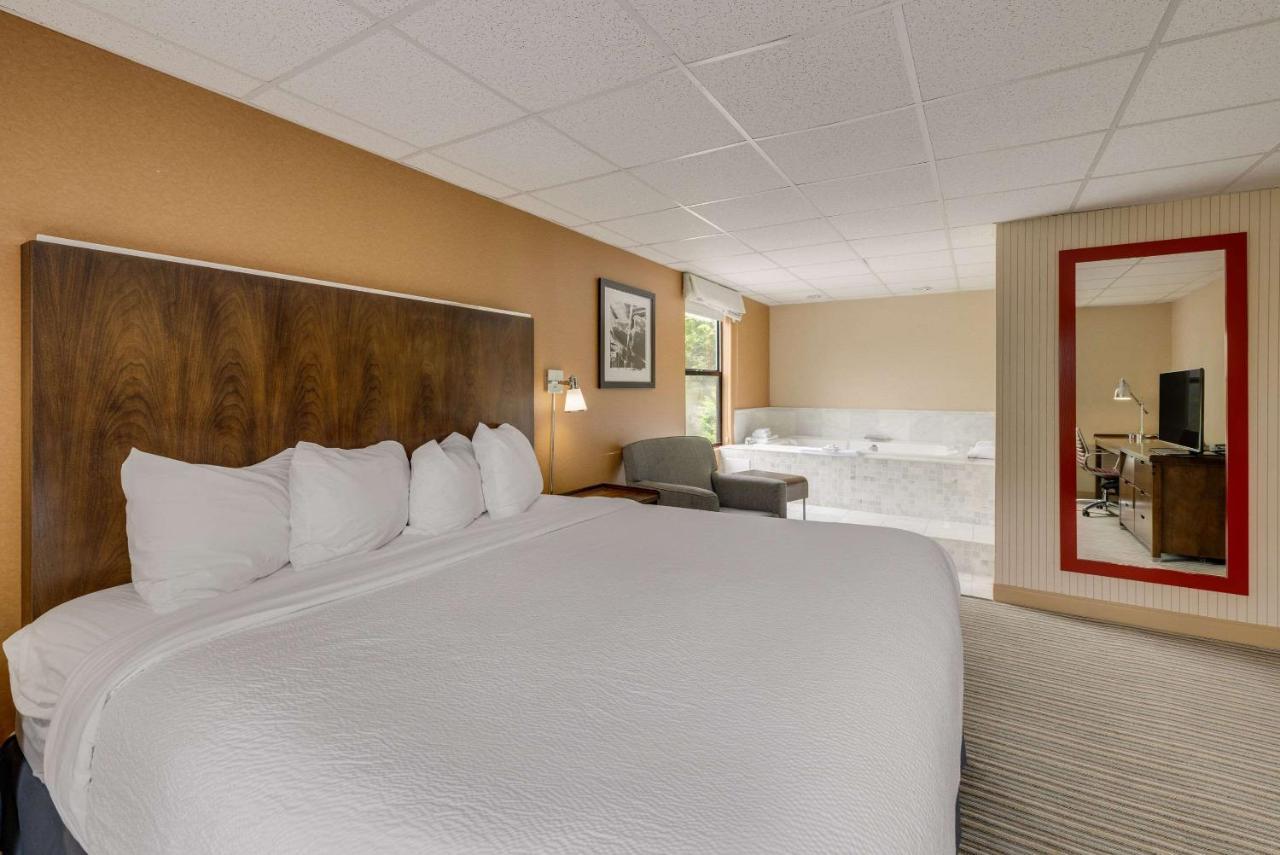 The Crossroads - 3* Newburgh